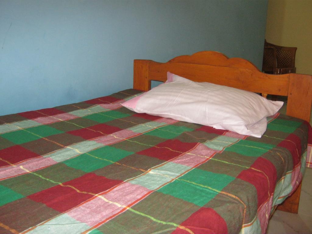 Aurora - Negombo Budget Hostel Chambre photo