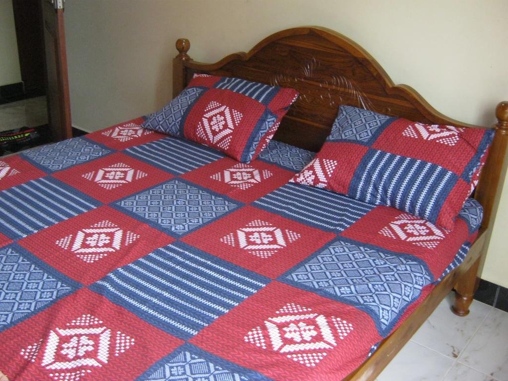 Aurora - Negombo Budget Hostel Chambre photo
